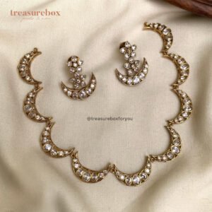 Kundan moon Necklace set
