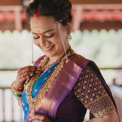 CHETAN - RUJUTA COUPLE PORTRAITS-31